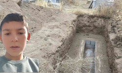 Bitlis’te tarlada feci kaza: Çocuk Traktörün altında kaldı