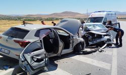 Elazığ'da trafik kazası: 1’i ağır 7 yaralı