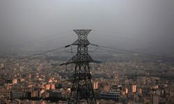 İran’da büyük elektrik kesintisi