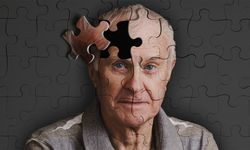 Bilim dünyası heyecanlı: Ucuz ve etkili bir Alzheimer ilacı mı geliyor?