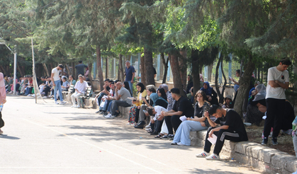 Diyarbakır’da YKS’nin ilk oturumu TYT tamamlandı