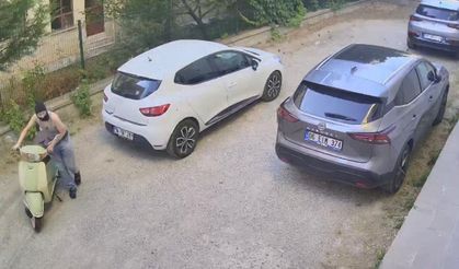 Gündüz vakti hırsız motosikleti çaldı