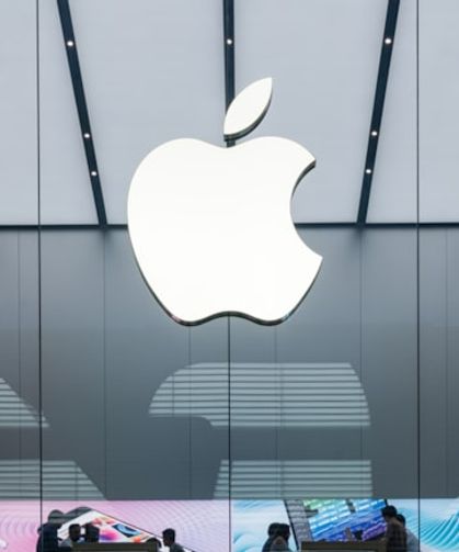 Apple çalışanları greve başladı