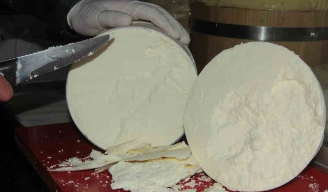 Dışardan gelen peynirler Erzincan tulum üreticilerini vurdu