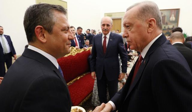 Erdogan piştî civîna bi Ozel re di siyasetê de peyama nermbûnê da