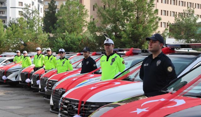 Diyarbakır’da emniyet güçlerine 50 yeni araç tahsis edildi