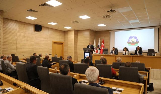 Diyarbakır’da zengin deneyim ve kültür paylaşımı semineri düzenlendi