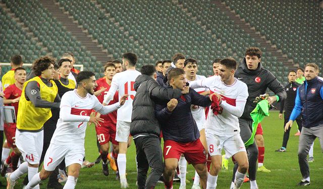 Türkiye U21 ve Sırbistan U21 maçında gerginlik yaşandı