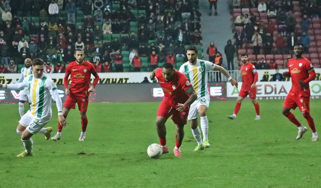 Amedspor, Şanlıurfaspor’u 2-1 mağlup ederek 3 puanı aldı