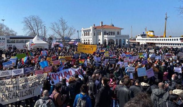 Boğaziçi Üniversitesi eylemi davasında 20 kişi beraat etti, 6 sanığa hapis cezası