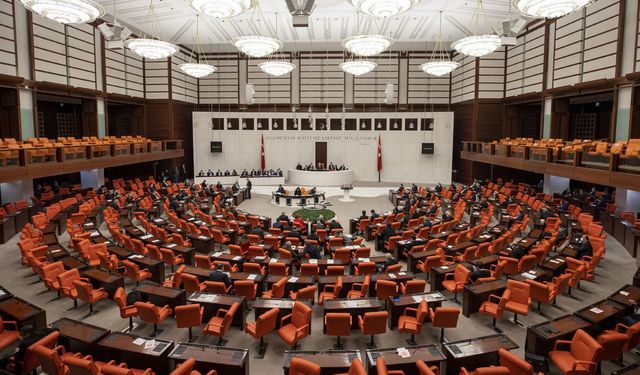 DEM Parti ve CHP, barış için hakikat komisyonu kurulmasını istedi