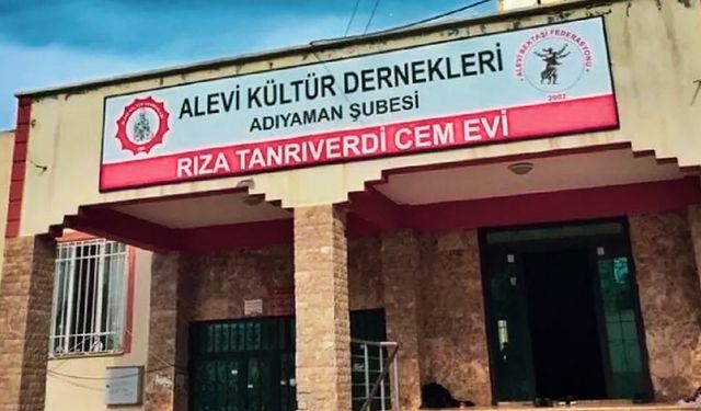 Adıyaman'da Cemevine biber gazlı saldırı!
