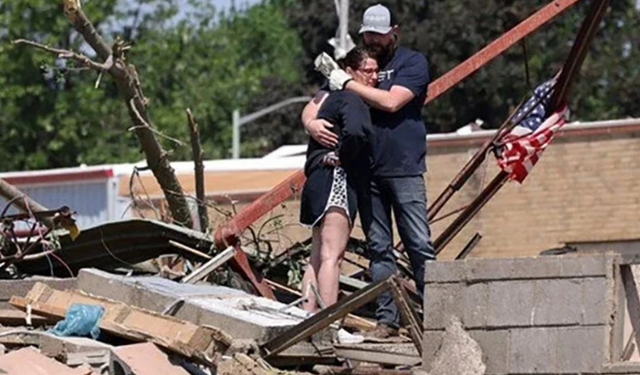 ABD’de hortum felaketi: 14 kişi hayatını kaybetti
