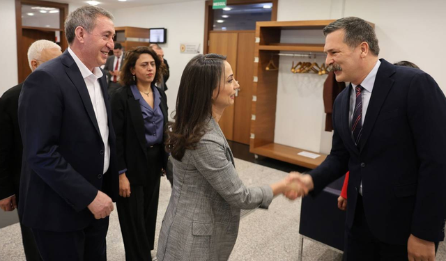 DEM Parti ve TİP heyetleri TBMM'de görüşmeye başladı