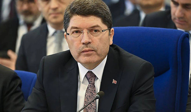 Bakan Tunç: Diyarbakır’daki yangınla ilgili soruşturma başlatıldı
