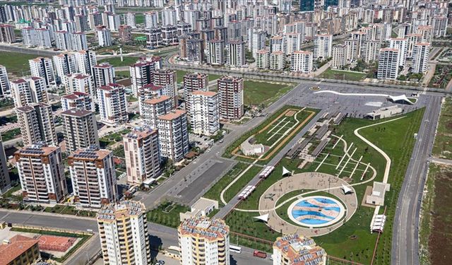 Emlak ilanlarında fiyat artışı yasaklandı