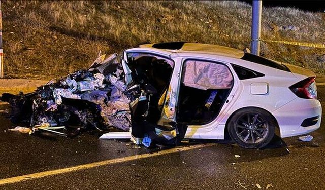 Van’da trafik kazası: 3 kişi hayatını kaybetti, 2 kişi yaralandı