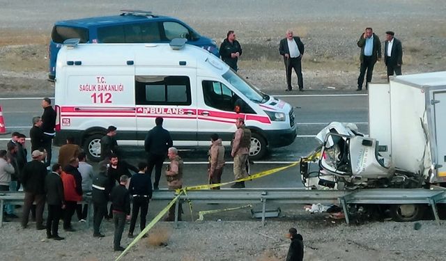Van'daki kazada hayatını kaybedenlerin kimlikleri belli oldu