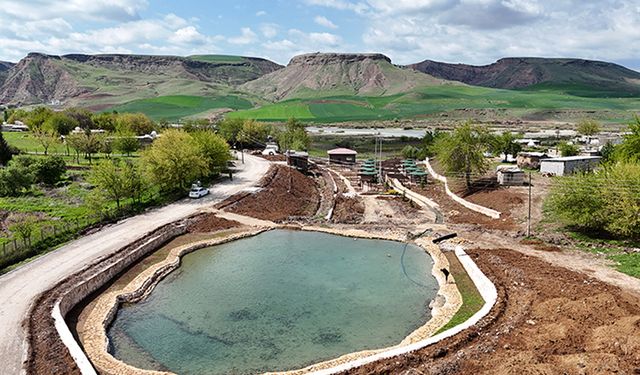 3 bin yıllık erzen Antik Kenti'nde balıklı göl turizme kazandırılacak