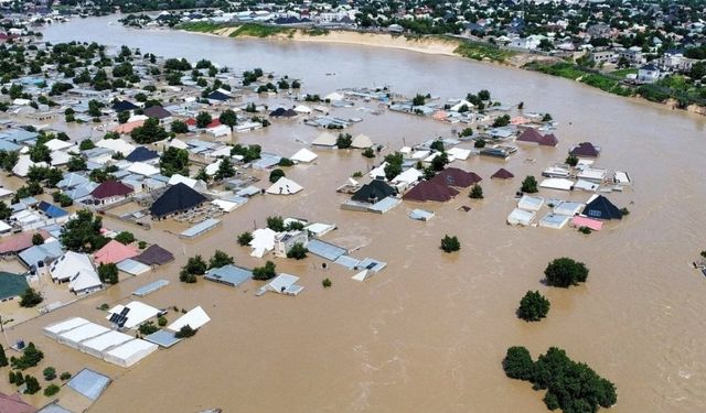 Nijerya’da sel : Binlerce ev yıkıldı, 117 kişi hayatını kaybetti
