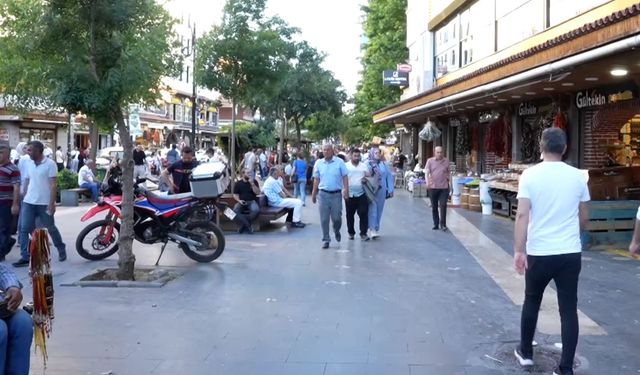 Diyarbakır’da Vatandaşlar Hükümetten çözüm için adımları bekliyor
