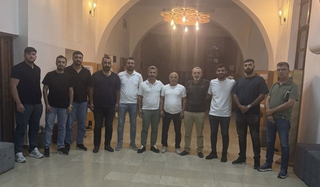 Amedspor yönetimi ve taraftarlar bir araya geldi