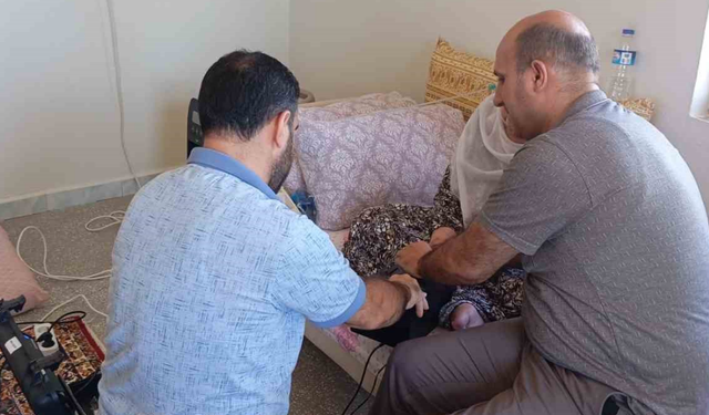 Dicle’de hasta ve yaşlılara evden kimlik kartı kolaylığı