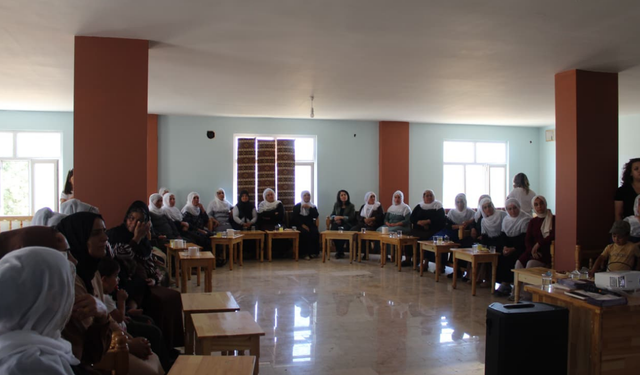 Diyarbakır’da kadına yönelik şiddete karşı farkındalık çalışması
