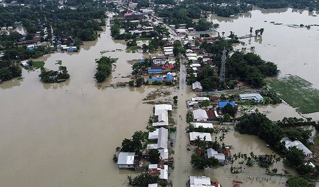 Hindistan’da heyelan faciası; 4 ölü, 50’den fazla kayıp