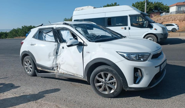Malatya’da motosiklet ile otomobil çarpıştı: Sürücü ağır yaralı