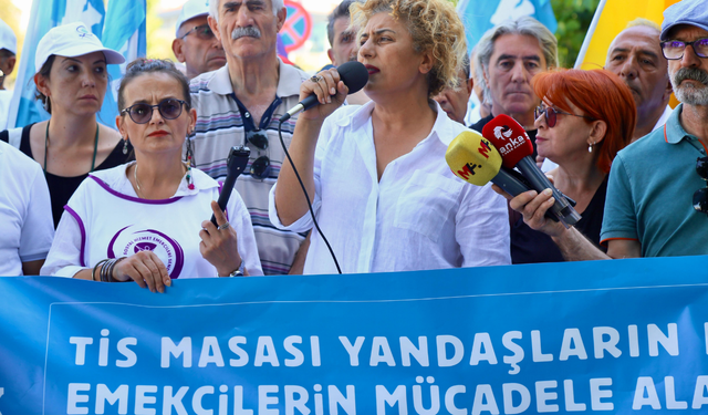 Kamu emekçileri sefalet zammına karşı ayakta