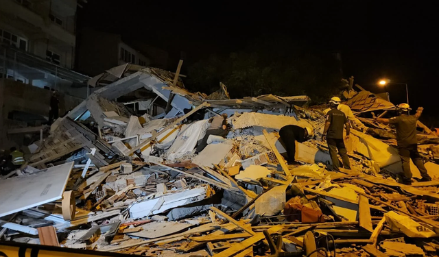 Balıkesir’deki depremde 1 kişi hayatını kaybetti