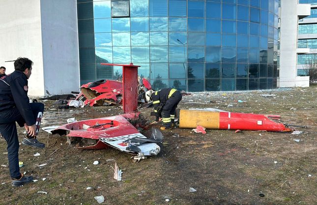 Muğla'da ambulans helikopteri hastaneye çarptı: 4 ölü