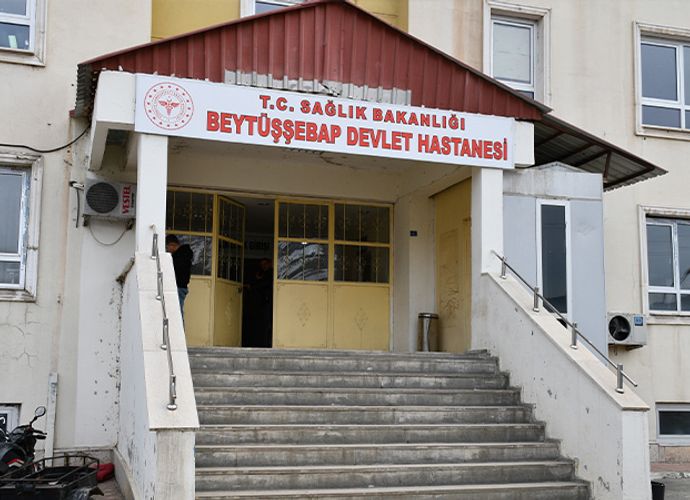 Şırnak'ta vatandaşlardan devlet hastanesine doktor talebi