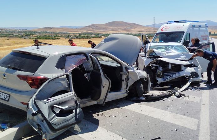 Elazığ'da trafik kazası: 1’i ağır 7 yaralı