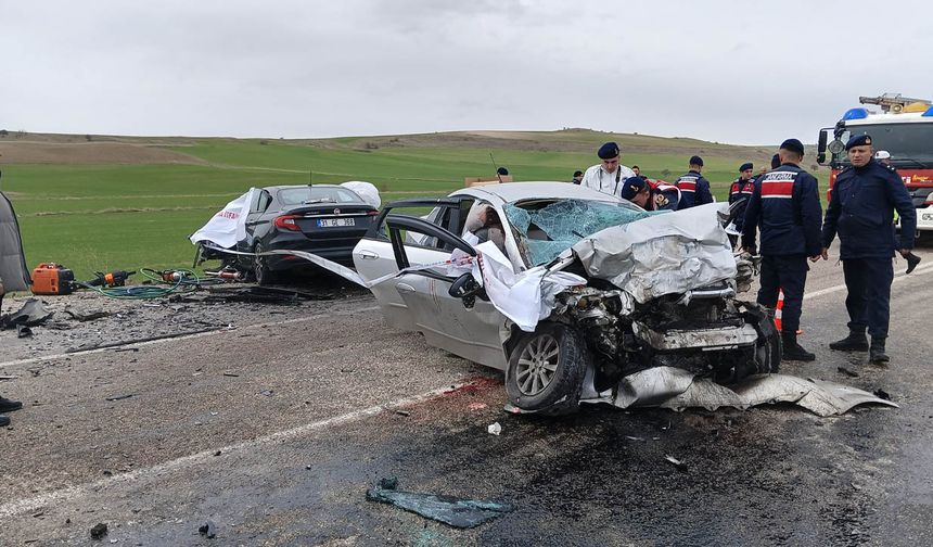 Ankara'daki feci trafik kazasında can kaybı 6'ya çıktı