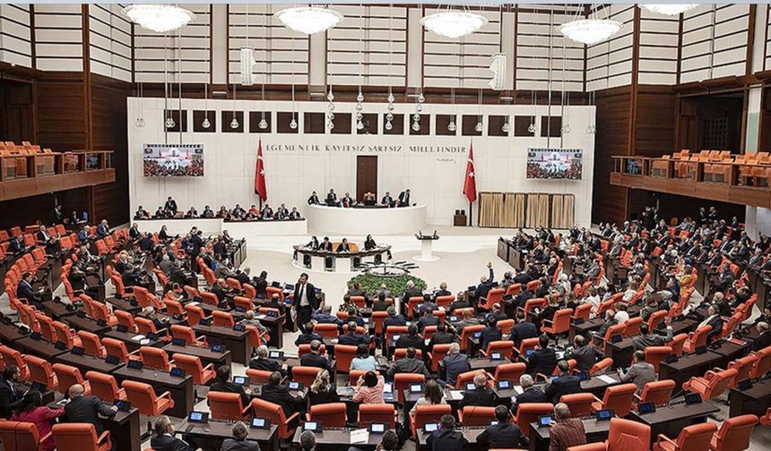 6 şubat'tan beri muhalefetin deprem konulu 42 yasa önergesi engellendi!