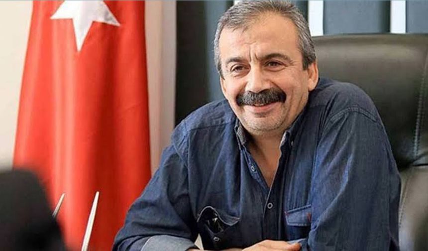 Sırrı Süreyya Önder'in doktoru: Hayatta olması mucizedir