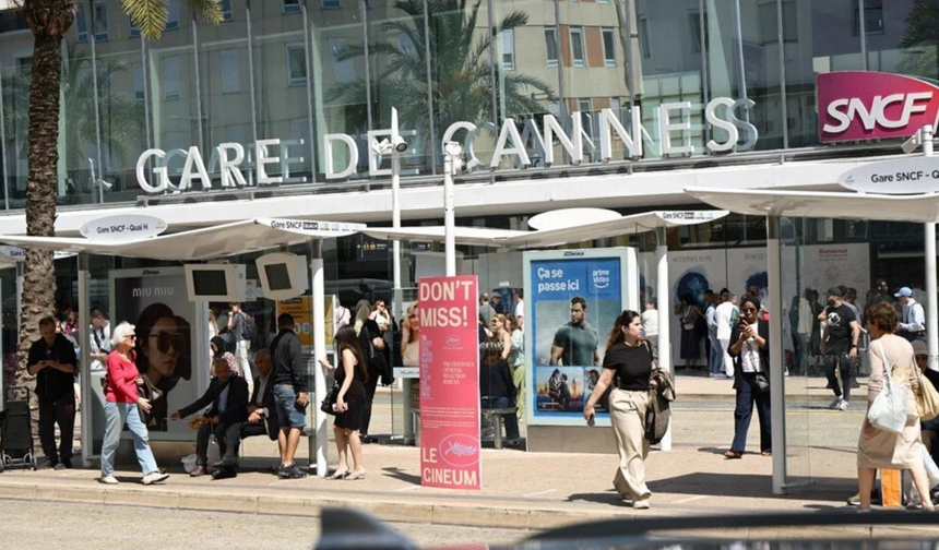 Cannes karanlıkta: Kundaklama şüphesi!