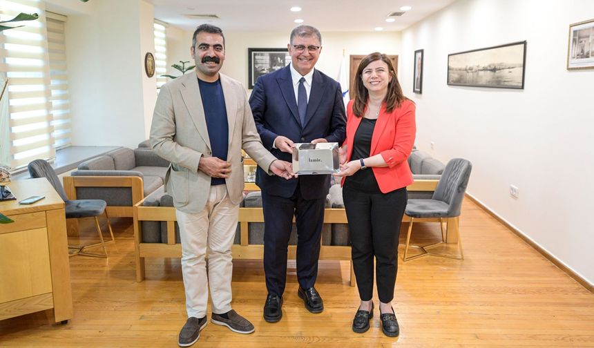 Diyarbakır eş başkanları İzmir’i ziyaret etti