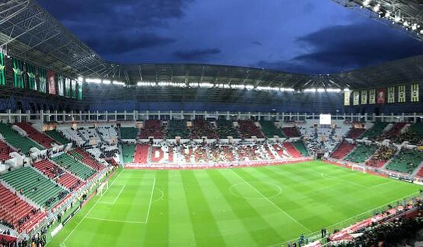 Diyarbakır Stadyumu kapasitesi nedir? FİFA standartlarında mı?