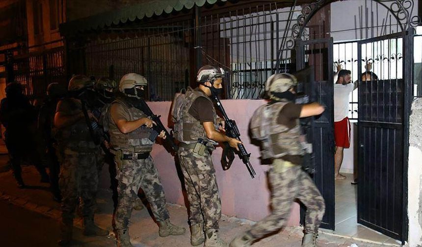 Diyarbakır’da 5 yıl hapis cezalı şüpheli baza altında yakalandı