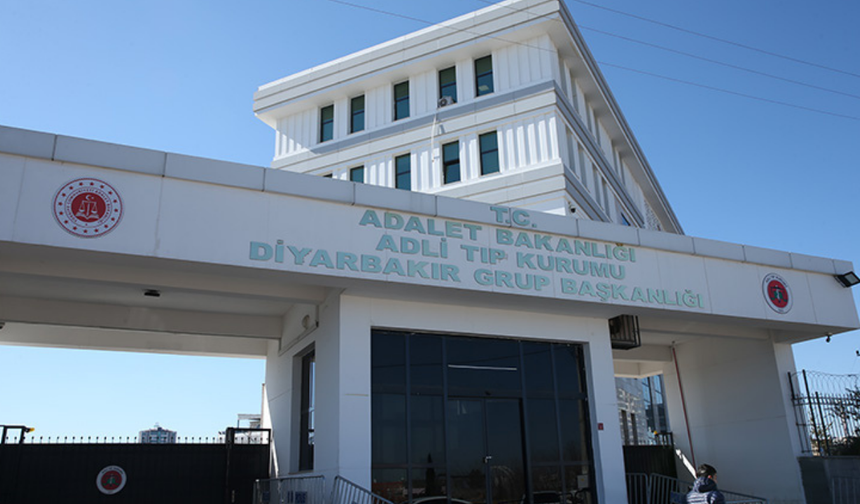 Diyarbakır’da baba ve oğlu yanmış halde bulundu