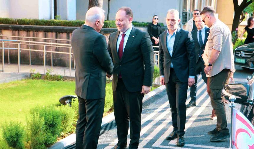 KKTC Cumhuriyet Meclisi Başkanı Zorluoğlu’nu ziyaret etti