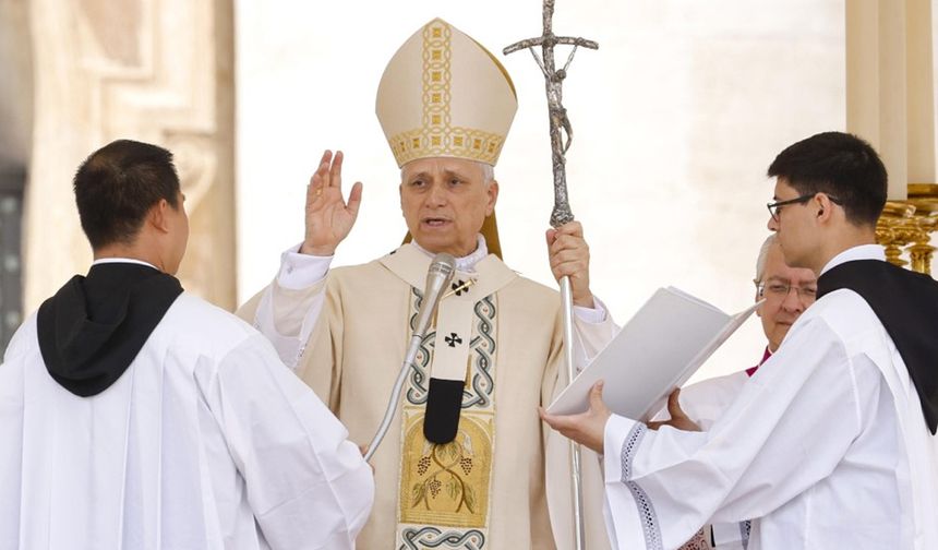 Papa 14’üncü Leo resmen göreve başladı
