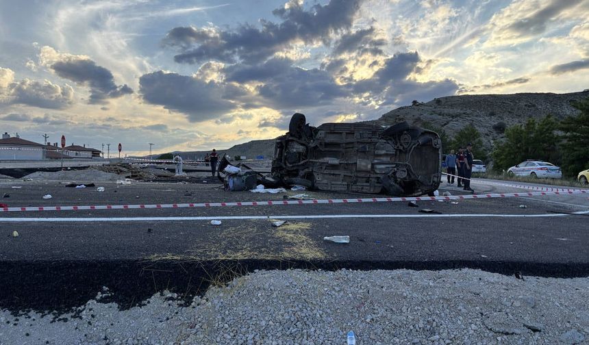 Arife gününde 863 trafik kazası: 10 kişi hayatını kaybetti