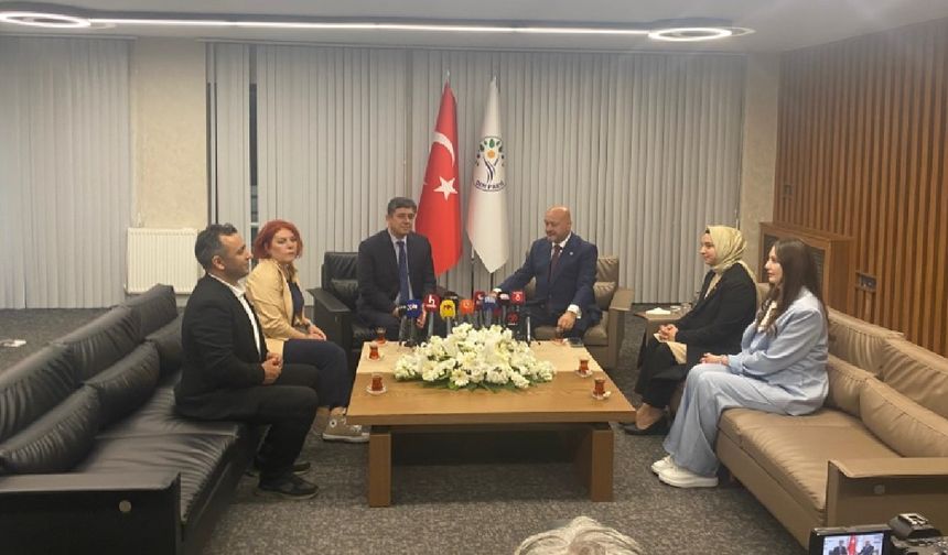 DEM Parti ile bayramlaşan AK Parti’den, birlik ve beraberlik vurgusu