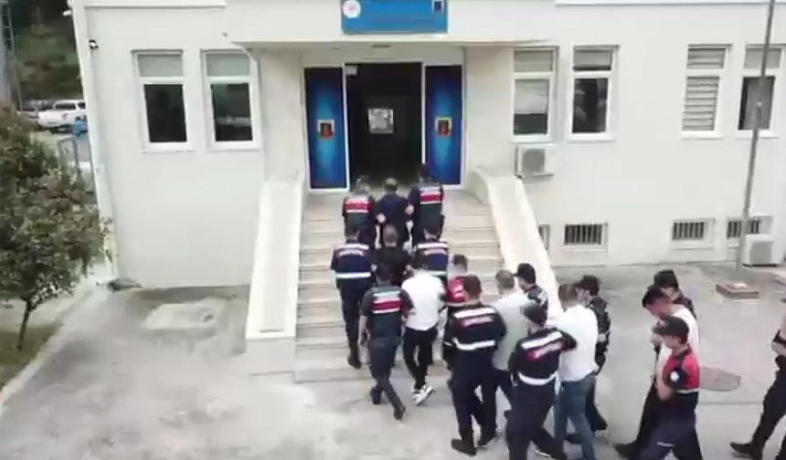 Diyarbakır ve 10 ilde dev çete operasyonu