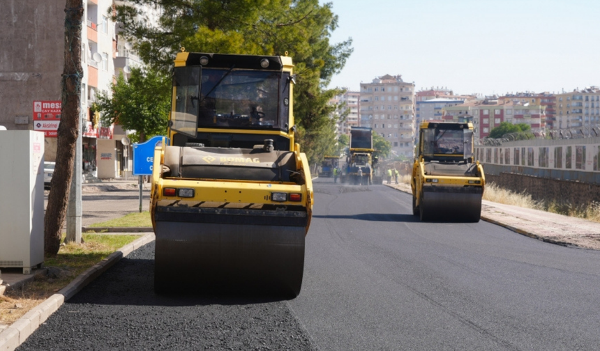 Diyarbakır’da 6 bin 300 ton asfalt serildi