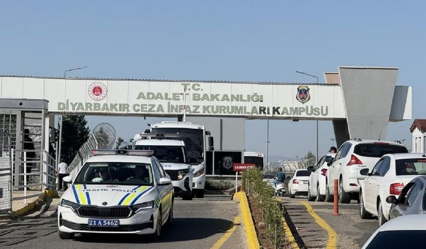 Diyarbakır’da bir kadın evinde ölü bulundu, erkek arkadaşı tutuklandı